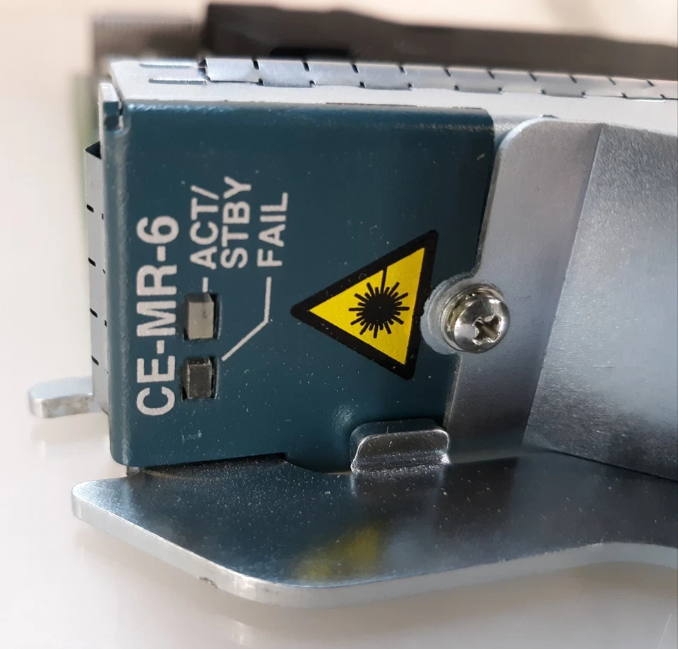 Tarjeta Ethernet multirate 10/100/1000 Mbps Cisco 15310-CE-MR-6 6 puertos Foto 3 de 4