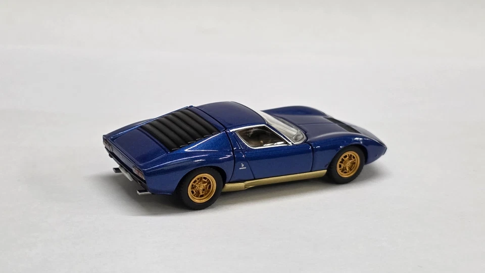1:64 Tomica Limited Tomytec Vintage Lamborghini Miura SV Azul Foto 3 de 4