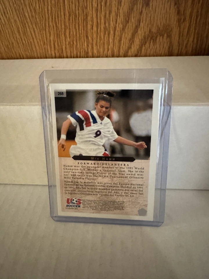 Copa Mundial Upper Deck 1994 inglés/español Mia Hamm #268 novato radiocontrol Foto 2 de 2