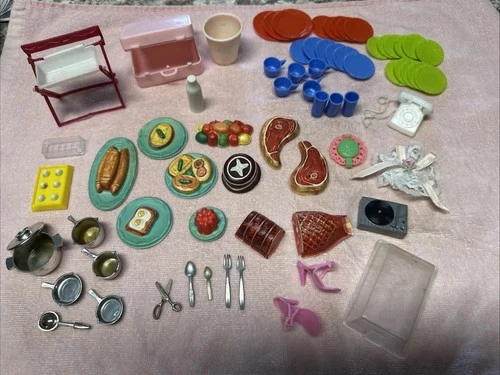 Vintage Barbie Deluxe Reading Dream Kitchen Lot Of 60 + Pieces Free Shipping