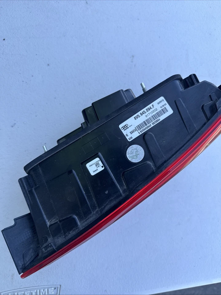 Conjunto de luz de respaldo izquierda y derecha Audi S3 2017-2020 nuevo OEM Foto 3 de 4