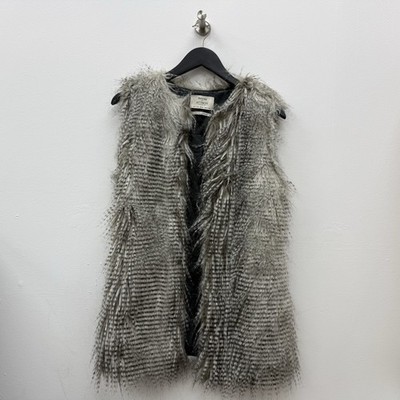 Bershka Outerwear Collection Faux Fur Sleeveless Vest Size Small Women s