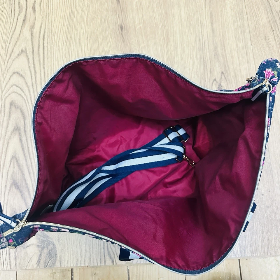 Joules Pretty Floral Handbag Small Luggage Bag - image 4 of 4