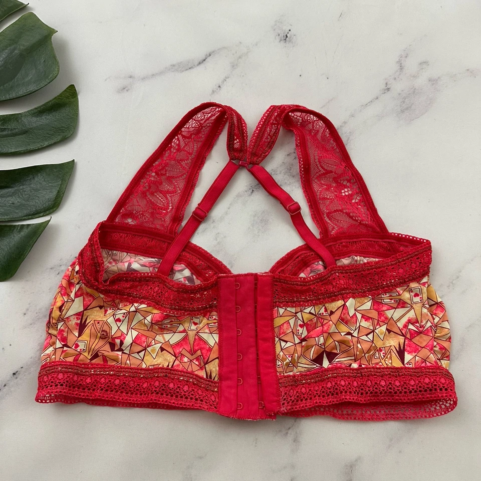 Maaji Bralette Feminino Tamanho M Vermelho Laranja Acabamento de Renda Estampa Geométrica Sem Fio - Imagem 4 de 4