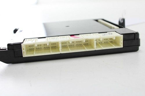 2011-2013 TOYOTA SIENNA XLE MULTIPLEX CONTROL MODULE OEM - Foto 7 di 8