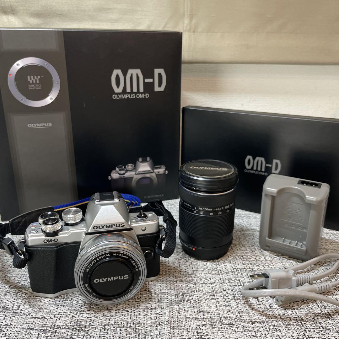 【値下げ】OLYMPUS OM-D E-M10 MarkII シルバー OM-D E-M10 Mark II EZ Double Zoom Kit Silver Shutter 1844