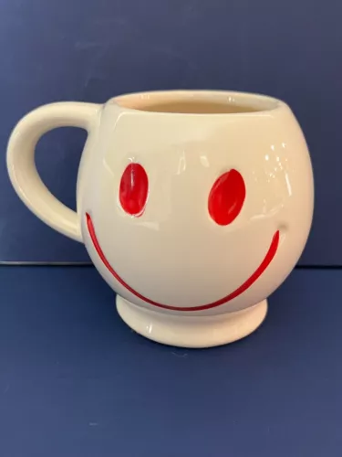 Vintage  "McCoy" Pottery Happy Smiley Face Mug White with Red Smiley Face