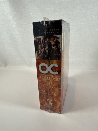 The OC The Complete First Season (DVD 2004) Disc Set Season 1 Complete - Picture 7 of 8