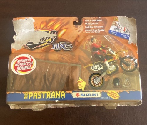 Travis Pastrana ROAD CHAMPS MXS Moto X Dirt Bike Click N GRIP Suzuki 125 on card - Picture 4 of 5