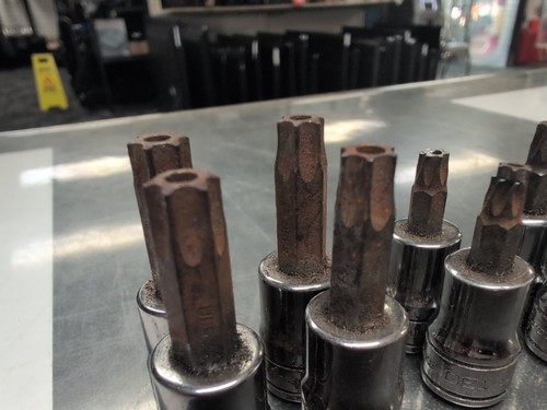 Snap On TORX Tamper Resistant Bit Socket Set 3/8"; 1/4"Drive, t50, T8 USA 15pcs - Picture 6 of 7