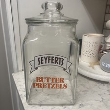 Seyfert’s Original Butter Pretzels Canister With Lid