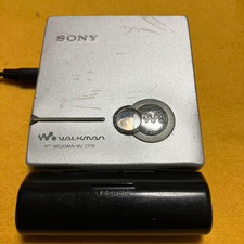 SONY MZ-E710 Portable MD Player Slim MiniDisc Walkman MEGA BASS Audio Silver