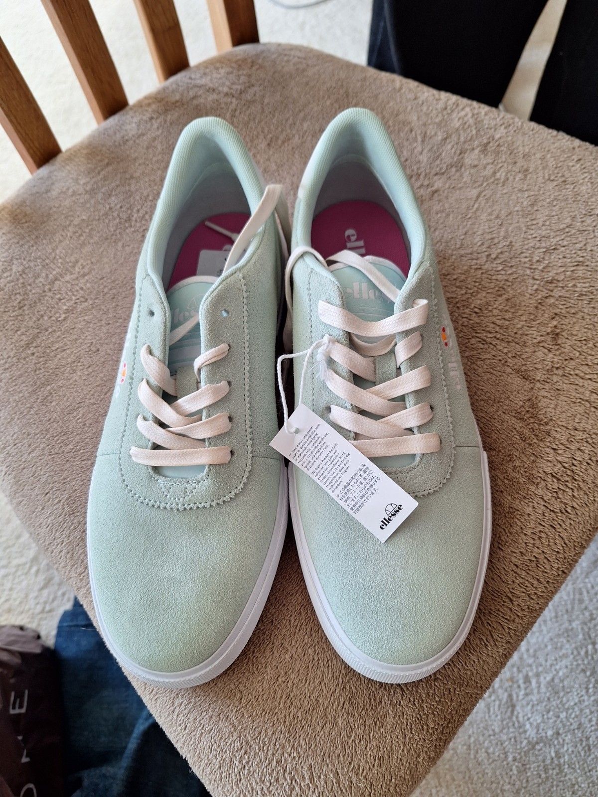 Ellesse Womans Trainers, Alto Suede Dusty Aqua. Size 6 image 4