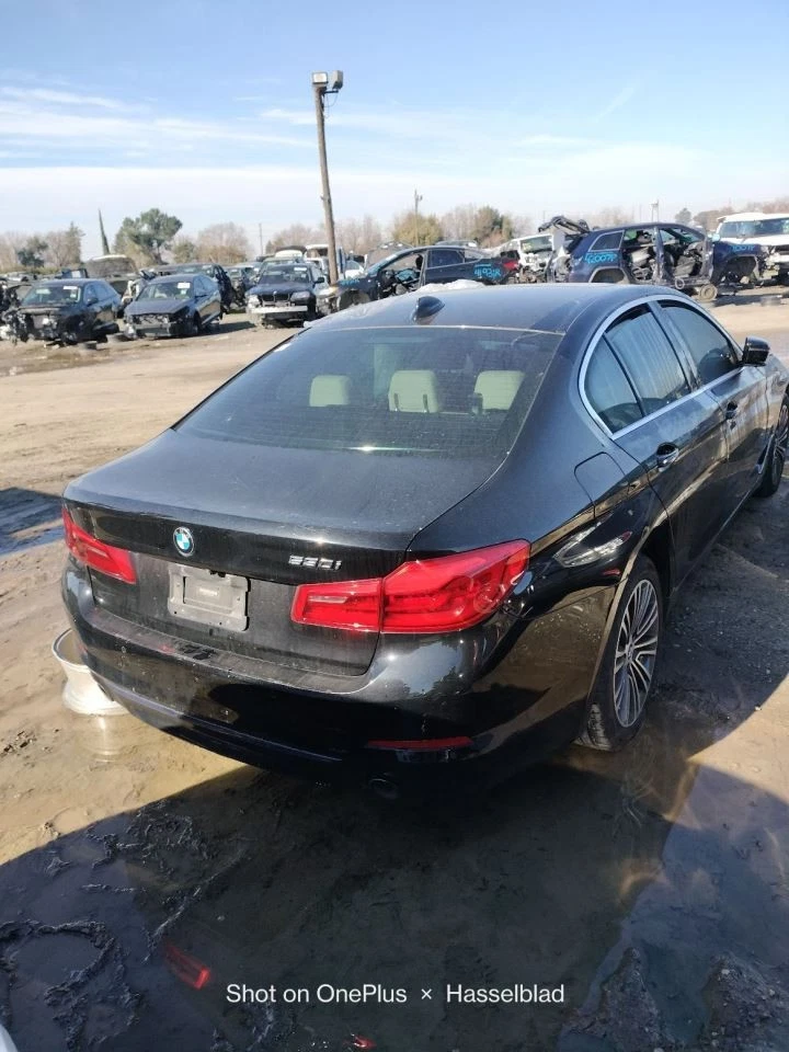 MONTAJE PALANCA DE CAMBIOS TRANSMISIÓN BMW 530I 2018 Foto 4 de 4