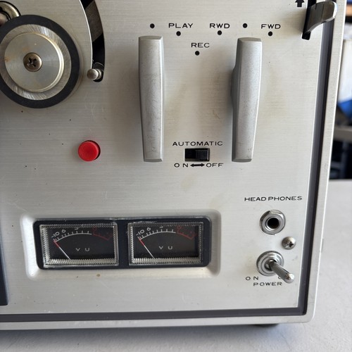 Akai 1710 Stereo 4 track Reel to Reel tape recorder TESTED & WORKS!! - Picture 7 of 11