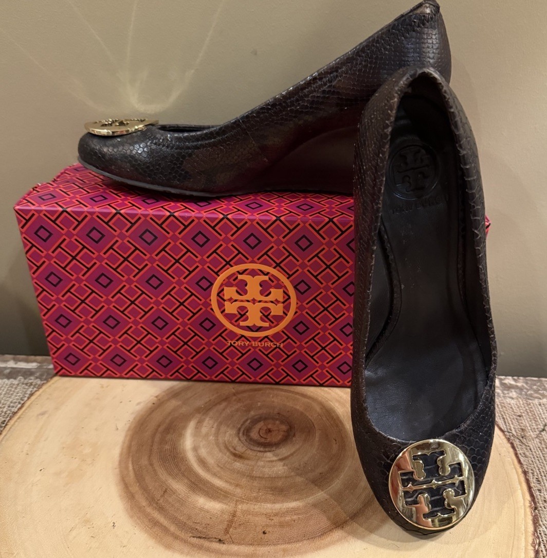 Tory Burch Python Patent Brown & Black Leather Go… - image 6