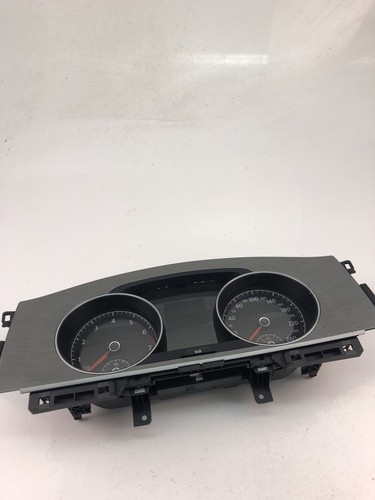 VW GOLF VII 5G1, BQ1, BE1, BE2 Kombiinstrument 5G0920861 2015 24593499