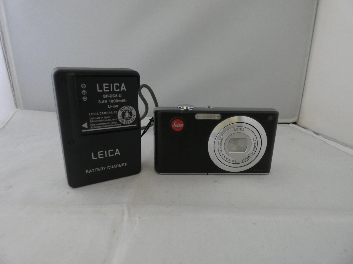 Leica C-Lux 2/ 7.2MP Compact Digital in Black. Looks and works great.