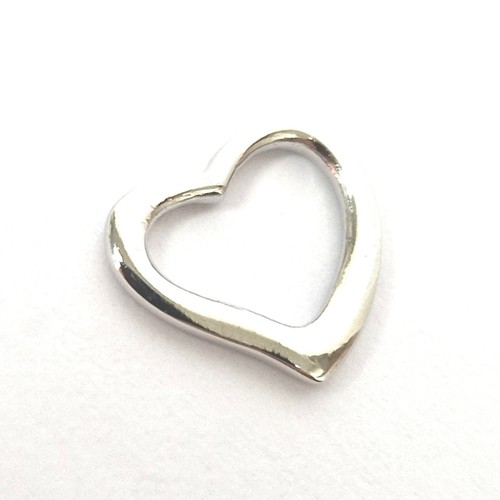 925 Sterling Silver Heart Pendant Small 9.8mm High 10.7mm Wide 0.5g - Picture 8 of 12