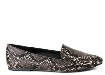 Time and Tru ~ Women's Size 6W ~ Black ~ Snake ~ Feather Flats ~ Shoes