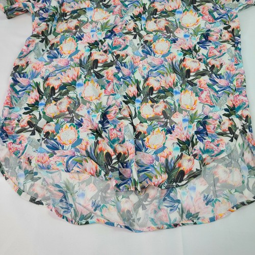 H&M Women's Size 2 Tropical Summer Floral Short Sleeve Top V-Neck Blouse - Picture 3 of 5