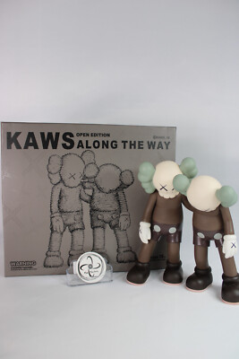 MEDICOM TOY - Helen0612 KAWS ALONG THE WAY BROWN KAWS - Along the way (Brown) - 2019