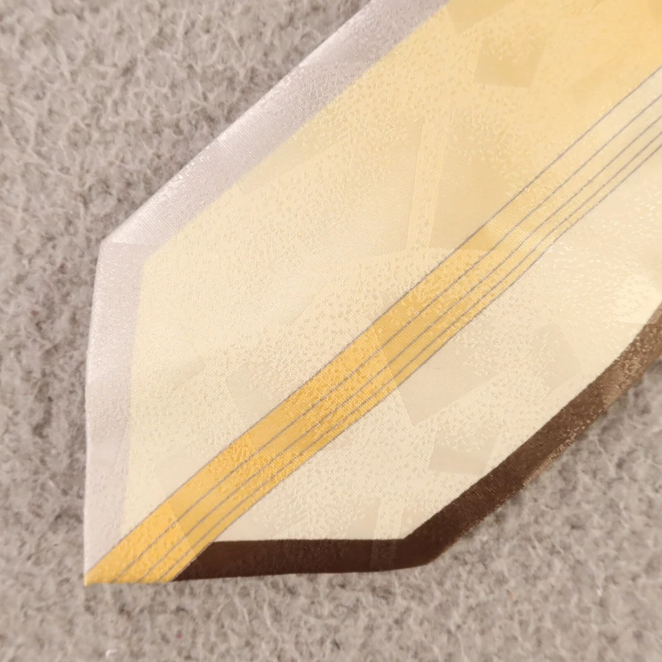 Corbata Fratello Amarillo Marrón Geométrica Poliéster Hecha a Mano 3.5" Foto 2 de 4