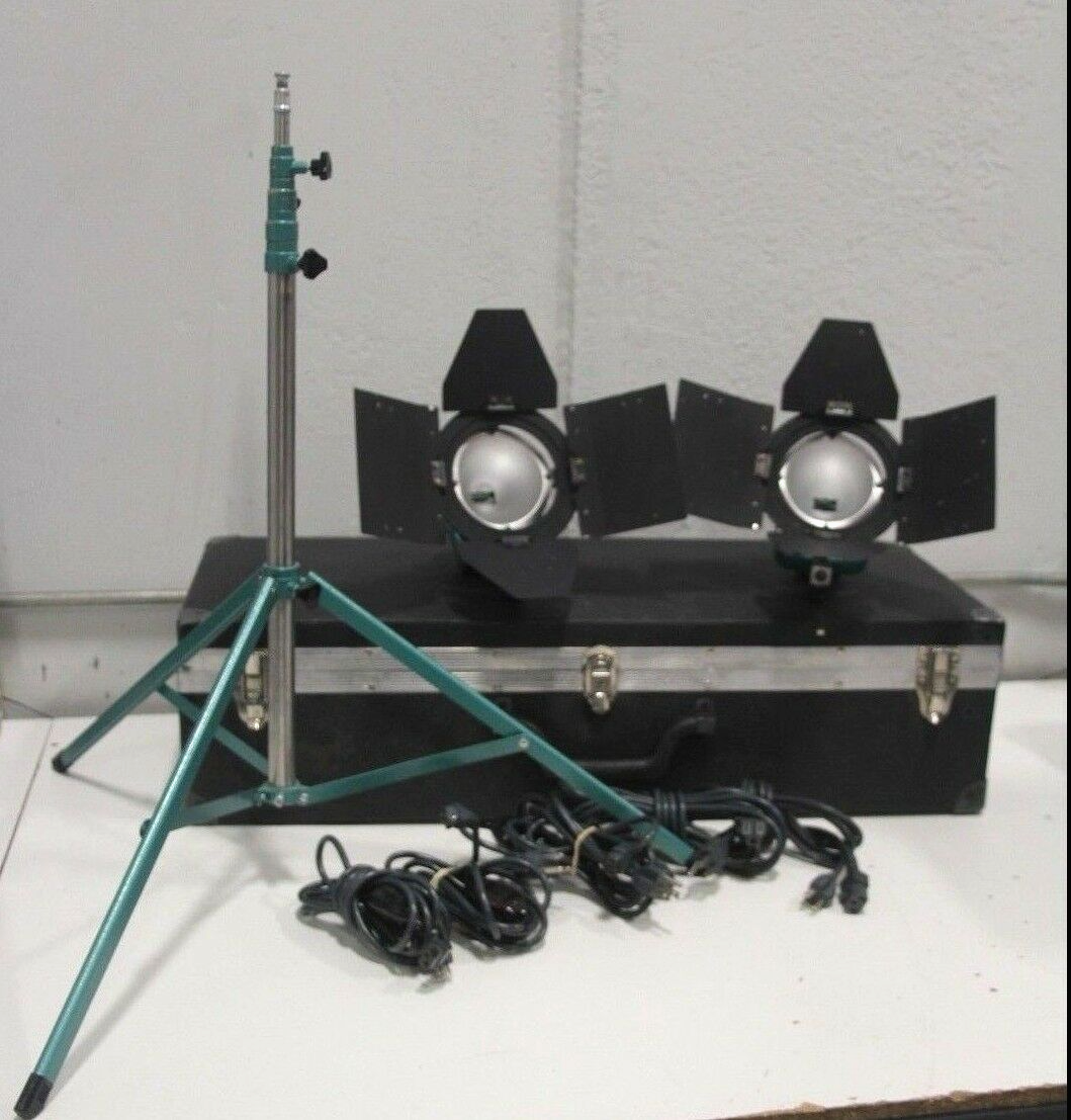 2 RDS LQMF-6 Ryudensha Professional Studio Lighting Spot Light w/ Case