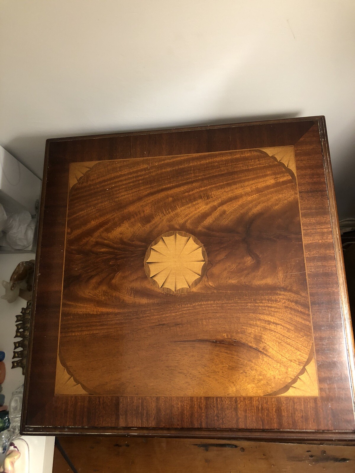 Picture 4 of 18