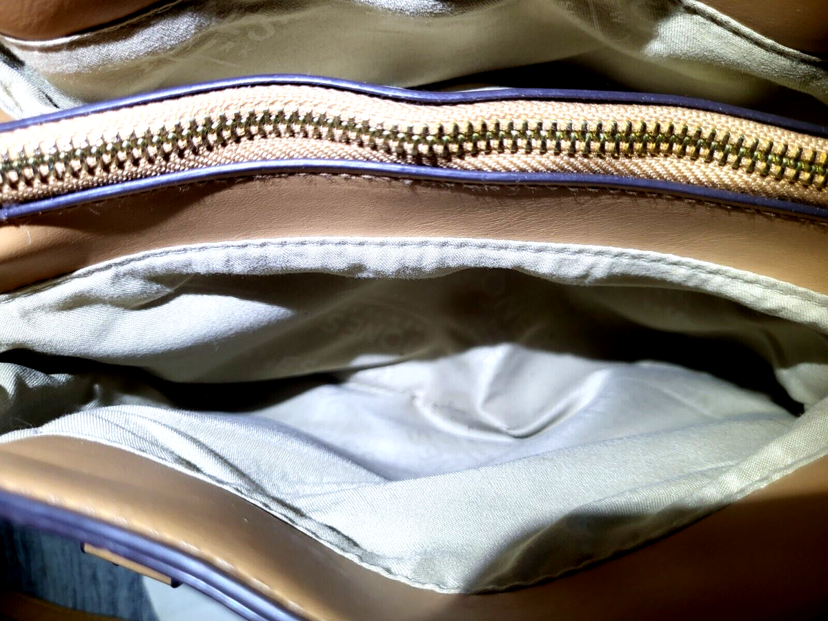 JONES ホワイトショルダーバッグ Jones New York Signature White Multilogo Purse Satchel Bus