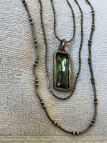 Impresionante COLLAR Uno de 50 Cristal Verde Triple Hilo - Imagen 13 de 15