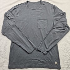 VUORI Men  s Medium Gray Long Sleeve Tradewind Performance T-Shirt Athleisure