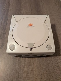 SEGA Dreamcast Console With Controller & Games