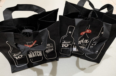2 NEW HEB Wine Tote Bag With Dividers, 6 Bottle Carrier For Wines & Champagne