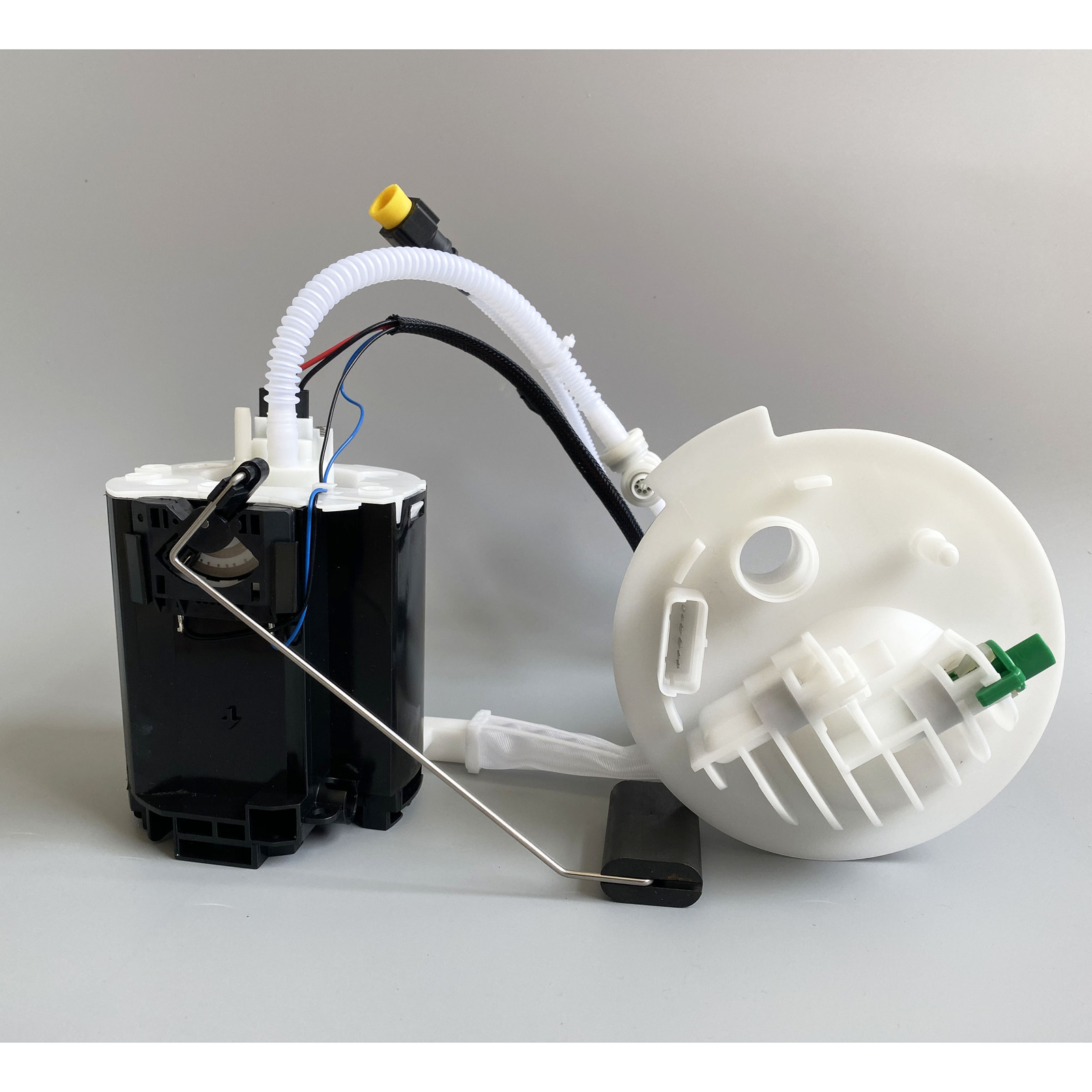 Fuel Pump Assembly LR038601 For Land Rover Freelander 2 3.2L LR2 2008