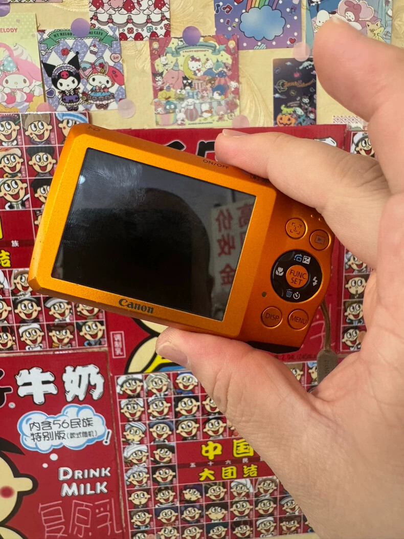 Canon PowerShot A3200 IS 14.1MP Digital Camera Orange Working-90