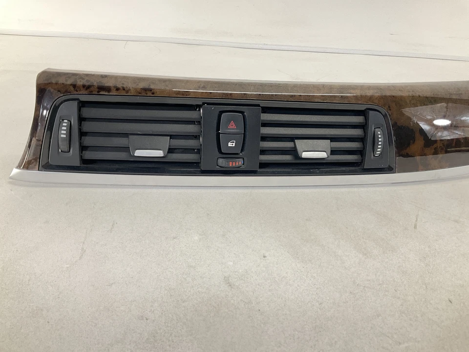 Panel de instrumentos BMW 320i 13-18 ventilación de aire central con moldura de moldura  Foto 3 de 4