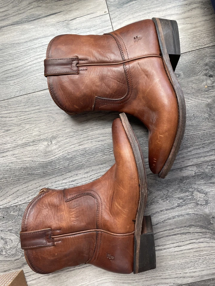 Frye Ladies Billy Short Cognac Renice Leather Booties 3470435-COG - Image 4 of 4