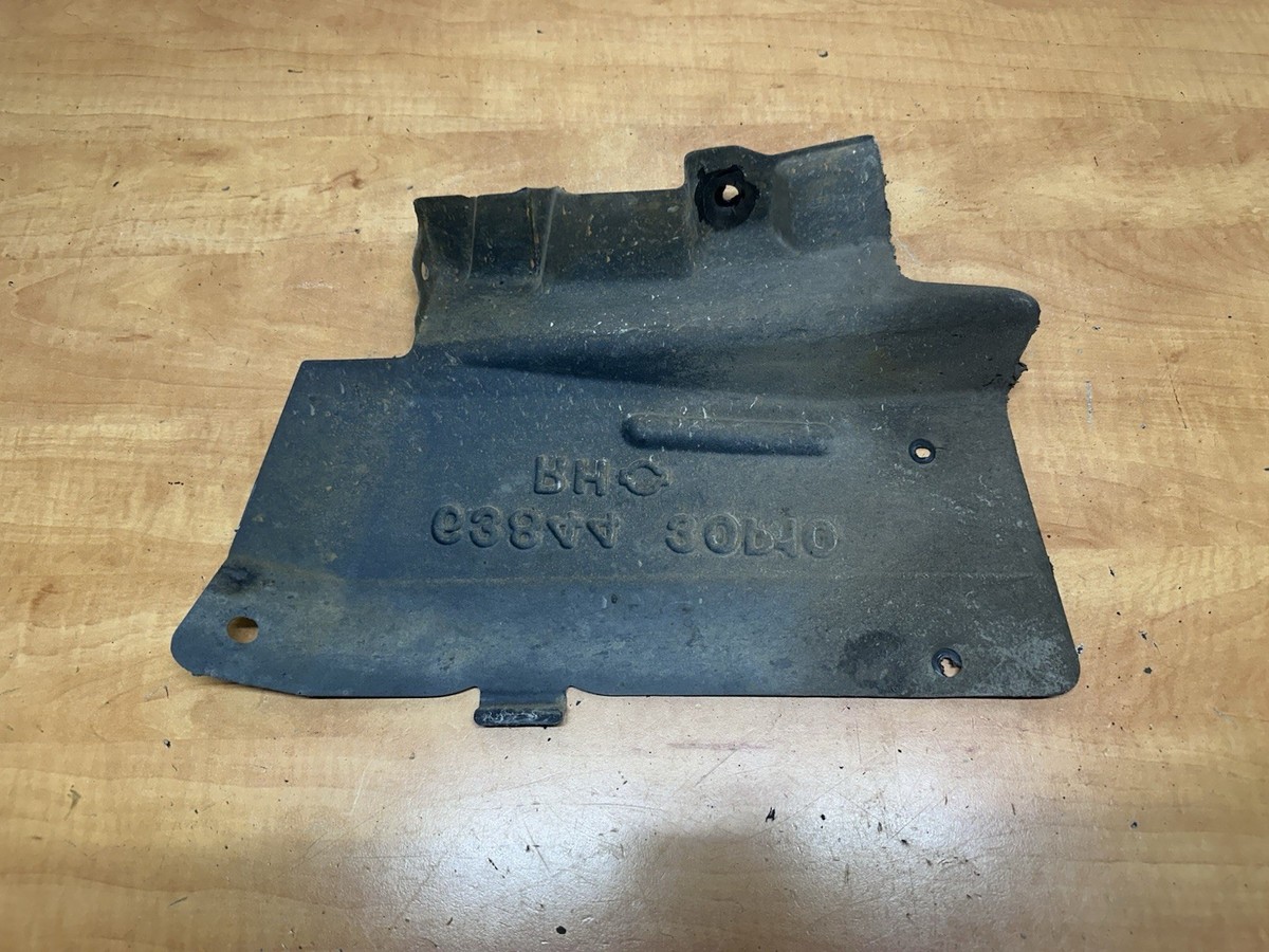 90-96 Nissan 300zx Z32 OEM Front RH Right Passenger Fender Liner