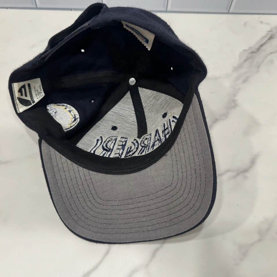 复古 90 年代圣地亚哥充电器 Blockhead 羊毛扣帽侧标志 — 第 4/4 张图片