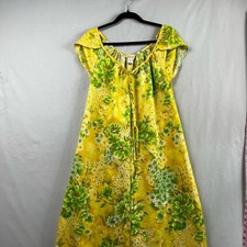 Vintage Sears Hawaii Dress Womens 10 Maxi Yellow Floral Muumuu Tropical Beach