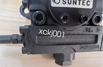 1PCS New SUNTEC TA2C-4010-7 oil pump for FedEx or DHL