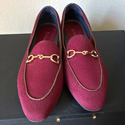 Rothy's Burgundy Knit Pointed Toe Loafer Flats Gold Tone Hardware Women's 8