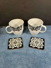 Bed Bath & Beyond 2 Black White Floral Scroll 16 Oz Mugs + Matching Coasters