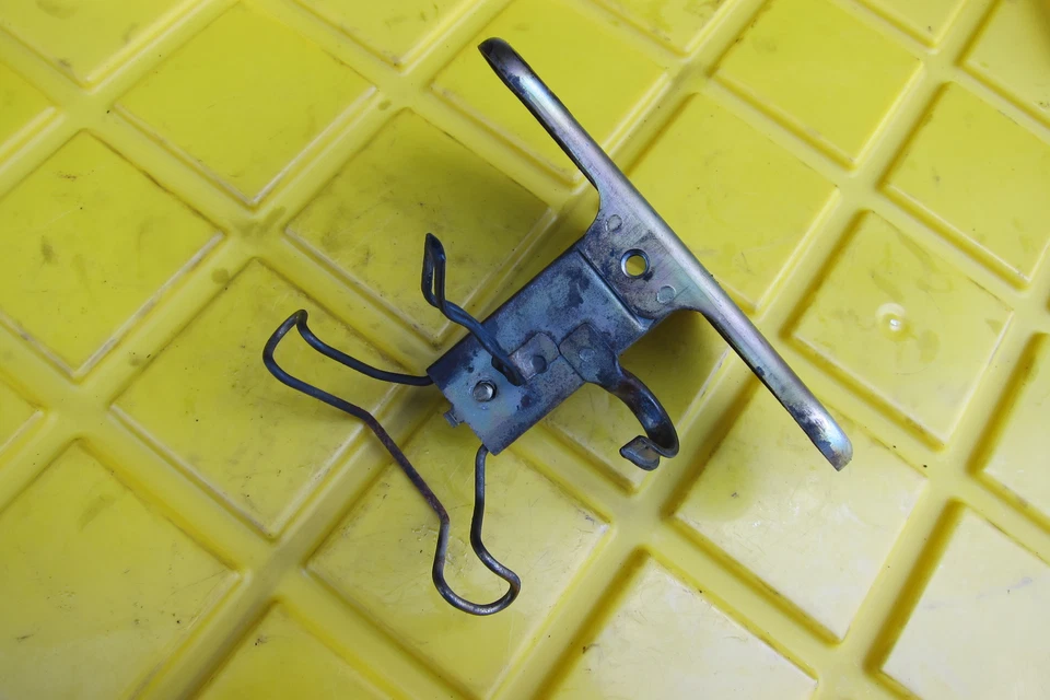 Honda Urban Express 1983 50 Nu50M horquillas de lujo abrazadera de árbol triple superior Foto 3 de 4