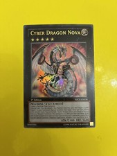 YU GI OH CARTA CYBER DRAGO NOVA ULTRA RARA SDCR-EN038 1EDZ DRAGON ULTIMATE