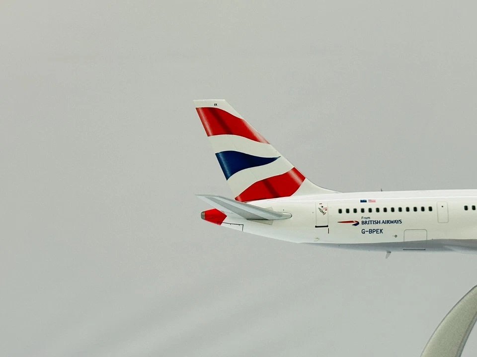 British Airways / Boeing 757-200 / G-BPEK / B-757-BPEK / 1:200 Foto 2 de 4