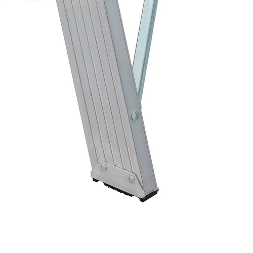 Louisville Ladder Step 4' Aluminum W/ 300-Lbs Load Capacity - Picture 3 of 11