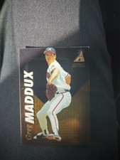 1995 Pinnacle Zenith Edition - Greg Maddux #37