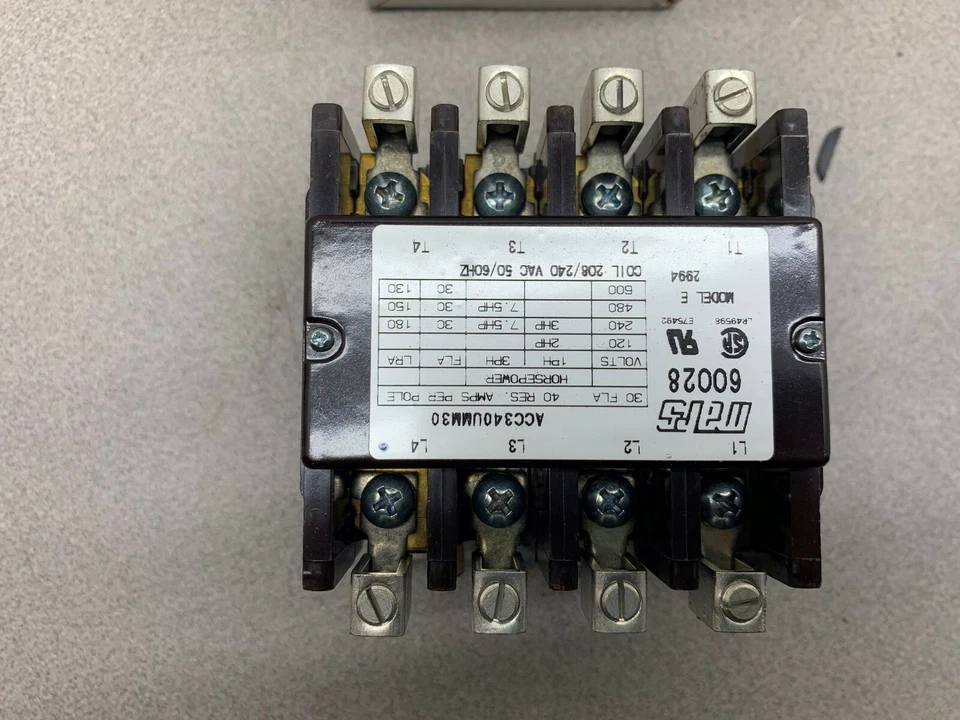 NEW IN BOX MARS CONTACTOR 685744-60028 - Image 3 of 3